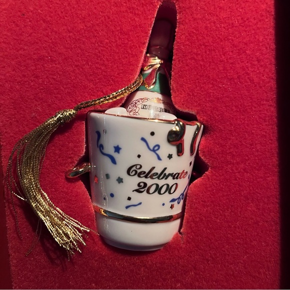 Lenox Ornament Celebrate 2000 Millennium Edition Korbel Champagne Bottle - Picture 5 of 13
